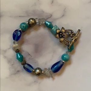 Beautiful dainty handmade bracelet✨✨